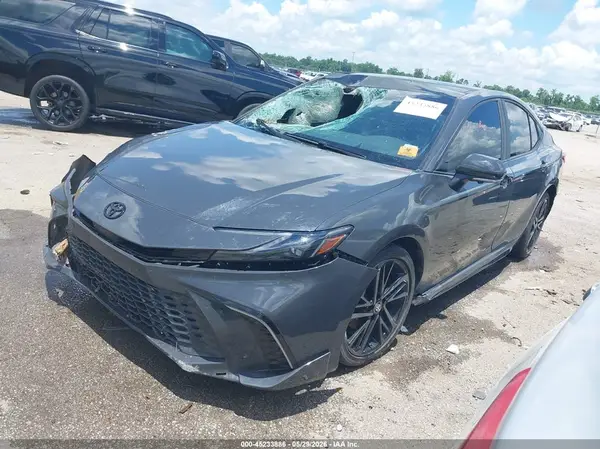 4T1DAACK8SU566819 2025 TOYOTA CAMRY - Image 2