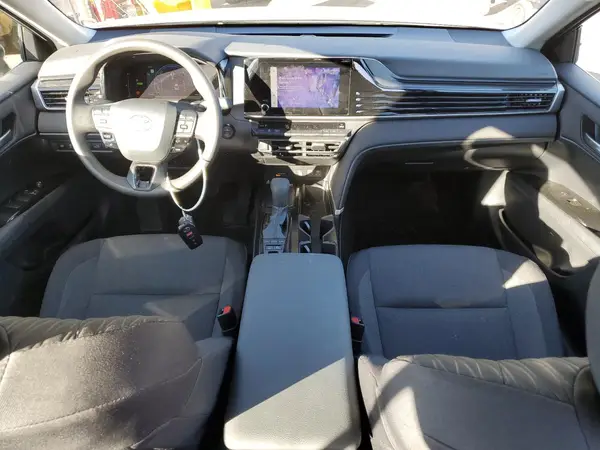 4T1DAACK8SU572538 2025 TOYOTA CAMRY - Image 8