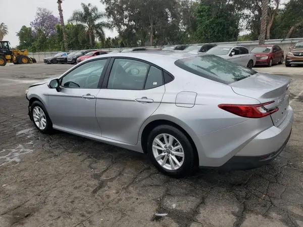 4T1DAACK8SU573348 2025 TOYOTA CAMRY - Image 2