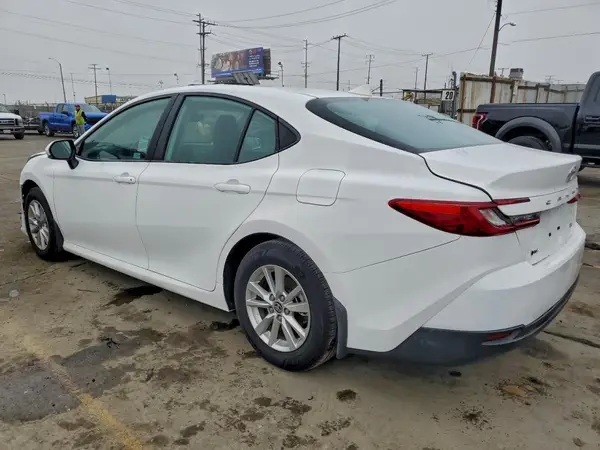 4T1DAACK8SU578727 2025 TOYOTA CAMRY - Image 2