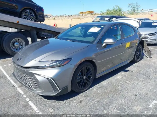 4T1DAACK8SU578968 2025 TOYOTA CAMRY - Image 2
