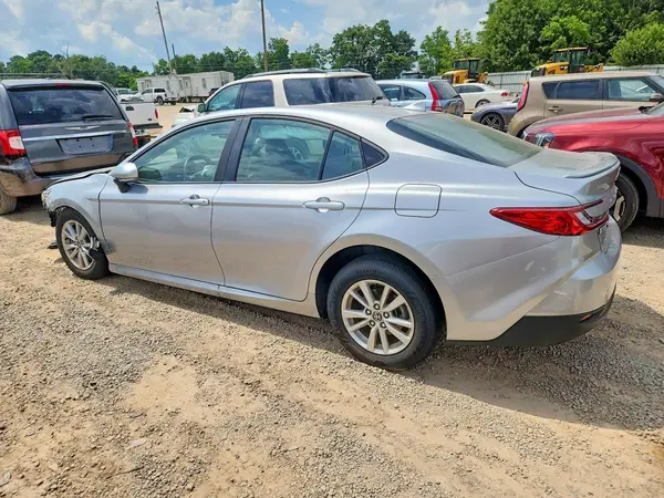4T1DAACK8SU580381 2025 TOYOTA CAMRY - Image 2
