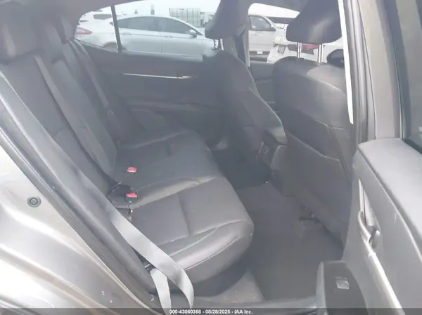 4T1DAACK8SU580672 2025 TOYOTA CAMRY - Image 8