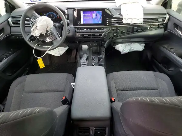 4T1DAACK8SU582163 2025 TOYOTA CAMRY - Image 8