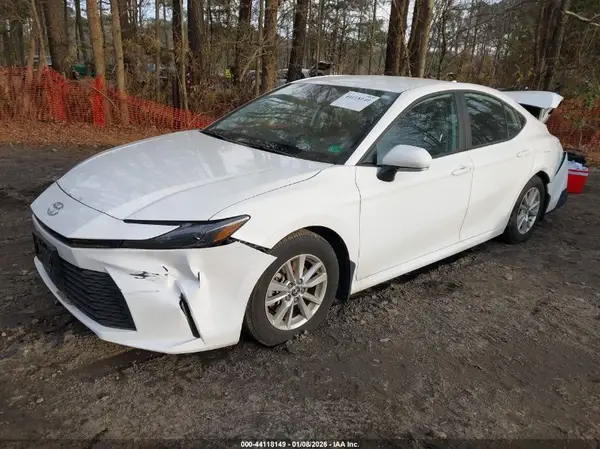 4T1DAACK8SU583393 2025 TOYOTA CAMRY - Image 2