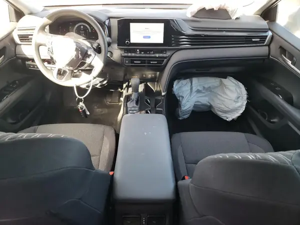 4T1DAACK8SU585323 2025 TOYOTA CAMRY - Image 8