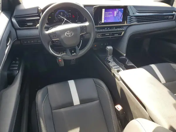 4T1DAACK8SU587301 2025 TOYOTA CAMRY - Image 8