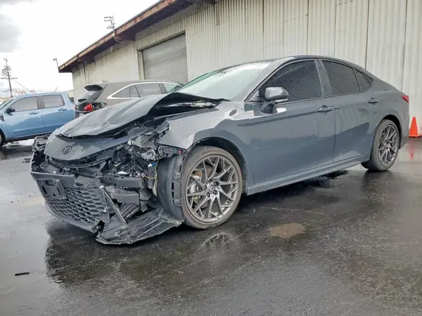 4T1DAACK8SU587525 2025 TOYOTA CAMRY - Image 1