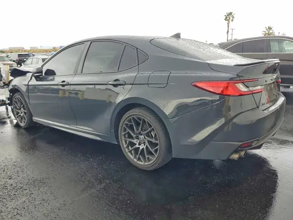 4T1DAACK8SU587525 2025 TOYOTA CAMRY - Image 2
