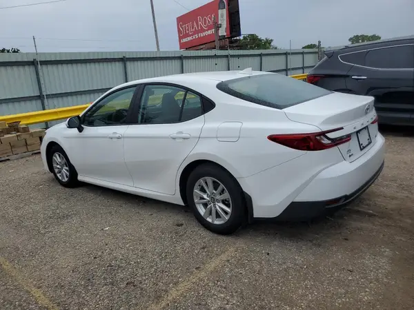 4T1DAACK8SU589839 2025 TOYOTA CAMRY - Image 2
