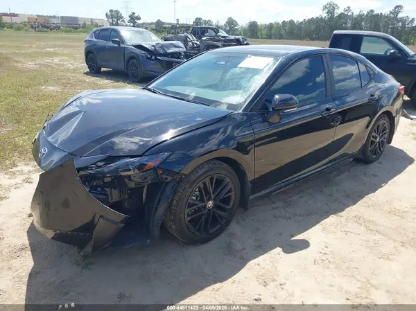 4T1DAACK8SU589923 2025 TOYOTA CAMRY - Image 2