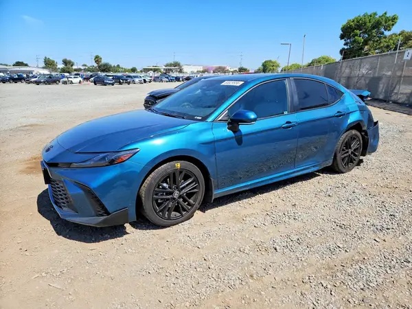 4T1DAACK8SU597598 2025 TOYOTA CAMRY - Image 1