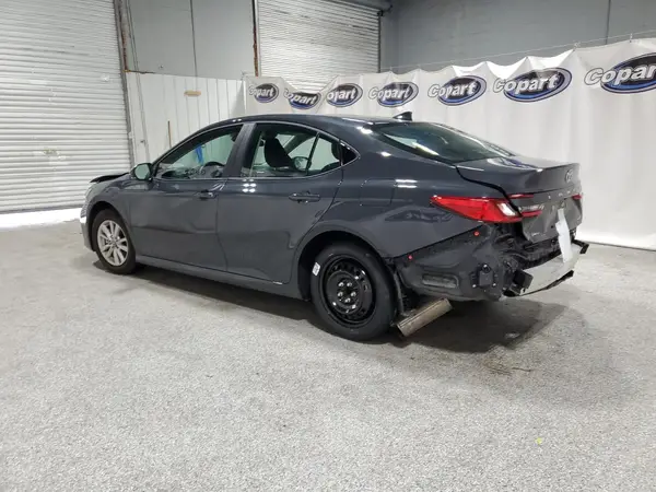 4T1DAACK8SU598945 2025 TOYOTA CAMRY - Image 2