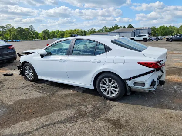 4T1DAACK8SU599223 2025 TOYOTA CAMRY - Image 2