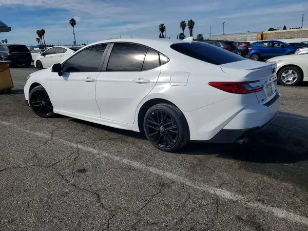 4T1DAACK8SU599772 2025 TOYOTA CAMRY - Image 2