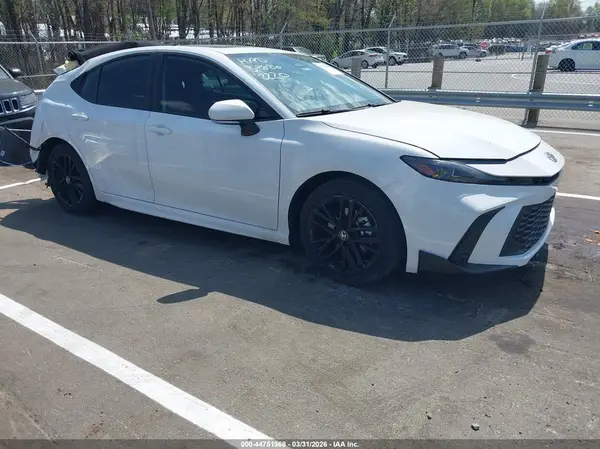 4T1DAACK8SU602220 2025 TOYOTA CAMRY - Image 1