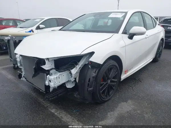 4T1DAACK8SU619597 2025 TOYOTA CAMRY - Image 2