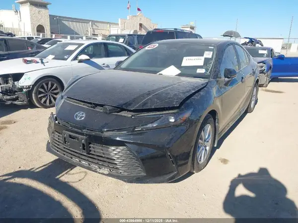 4T1DAACK8SU622709 2025 TOYOTA CAMRY - Image 2