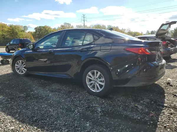 4T1DAACK8SU626422 2025 TOYOTA CAMRY - Image 2
