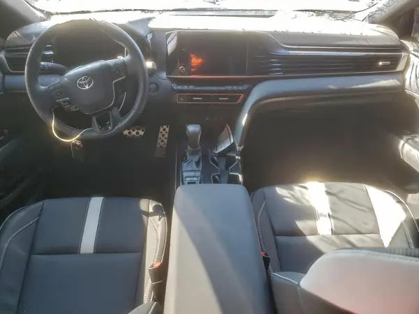 4T1DAACK8SU627568 2025 TOYOTA CAMRY - Image 8