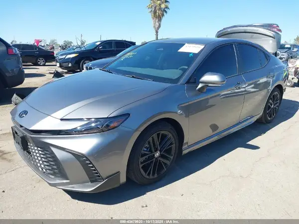 4T1DAACK8SU629921 2025 TOYOTA CAMRY - Image 2