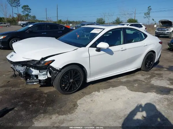 4T1DAACK8SU630017 2025 TOYOTA CAMRY - Image 2