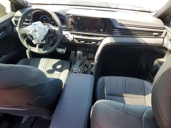 4T1DAACK8SU634391 2025 TOYOTA CAMRY - Image 8
