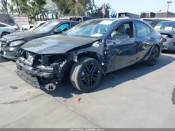4T1DAACK8SU634956 2025 TOYOTA CAMRY - Image 2