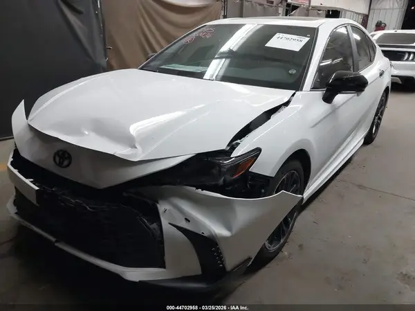 4T1DAACK8SU648176 2025 TOYOTA CAMRY - Image 2