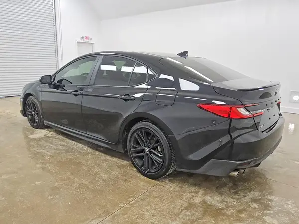 4T1DAACK8SU649618 2025 TOYOTA CAMRY - Image 2