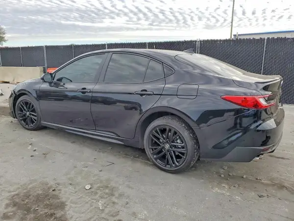 4T1DAACK8TU241136 2026 TOYOTA CAMRY - Image 2