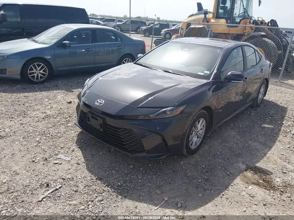 4T1DAACK8TU243887 2026 TOYOTA CAMRY - Image 2