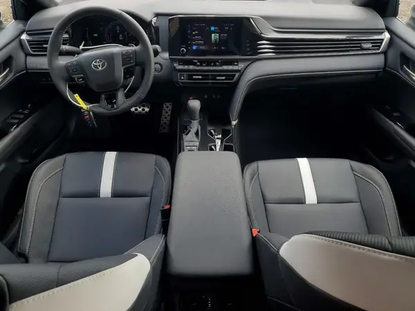 4T1DAACK8TU268398 2026 TOYOTA CAMRY - Image 8