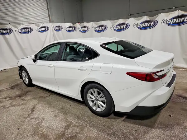 4T1DAACK8TU272970 2026 TOYOTA CAMRY - Image 2