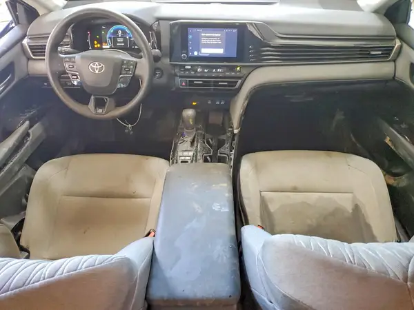 4T1DAACK8TU276811 2026 TOYOTA CAMRY - Image 8