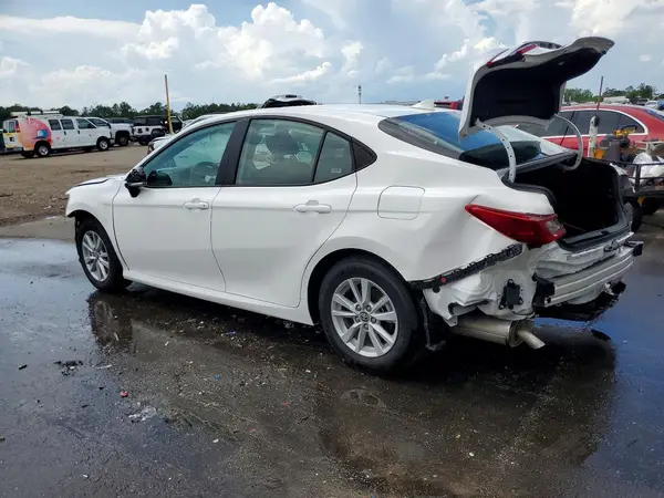 4T1DAACK8TU277733 2026 TOYOTA CAMRY - Image 2