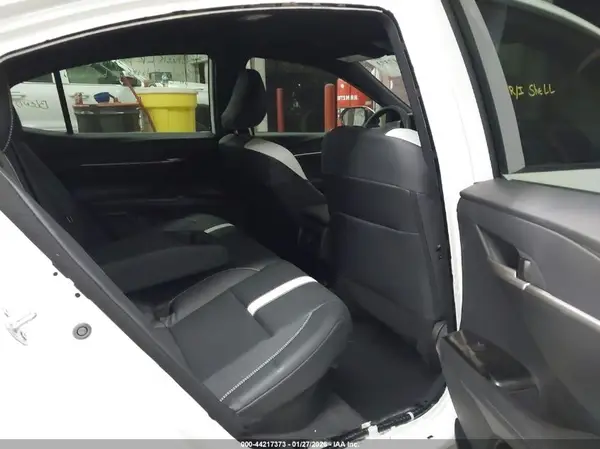 4T1DAACK9SU003598 2025 TOYOTA CAMRY - Image 8