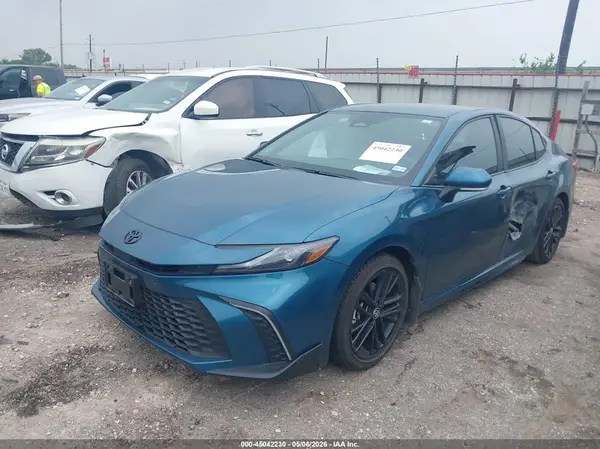 4T1DAACK9SU007084 2025 TOYOTA CAMRY - Image 2