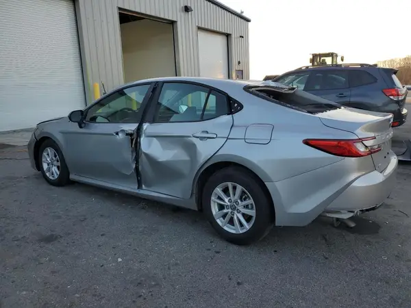 4T1DAACK9SU007800 2025 TOYOTA CAMRY - Image 2
