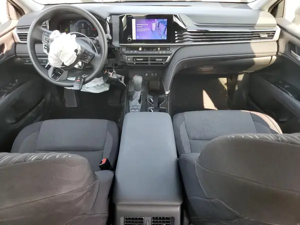 4T1DAACK9SU008462 2025 TOYOTA CAMRY - Image 8