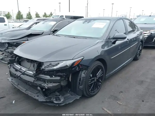 4T1DAACK9SU008543 2025 TOYOTA CAMRY - Image 2