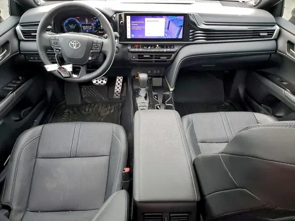 4T1DAACK9SU008929 2025 TOYOTA CAMRY - Image 8