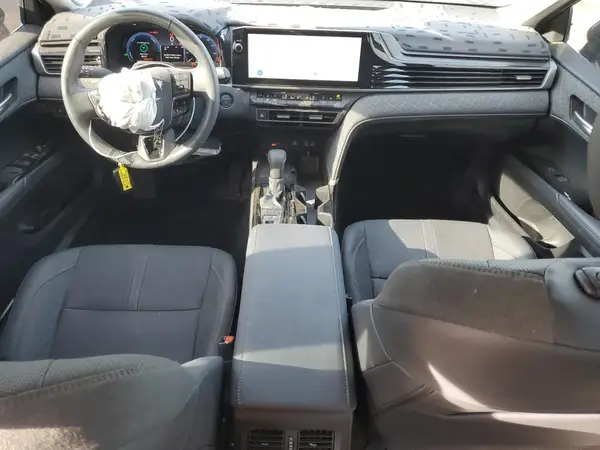 4T1DAACK9SU013614 2025 TOYOTA CAMRY - Image 8