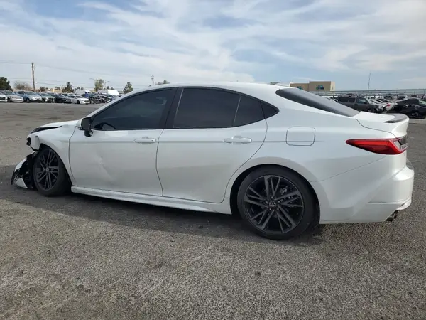 4T1DAACK9SU016805 2025 TOYOTA CAMRY - Image 2
