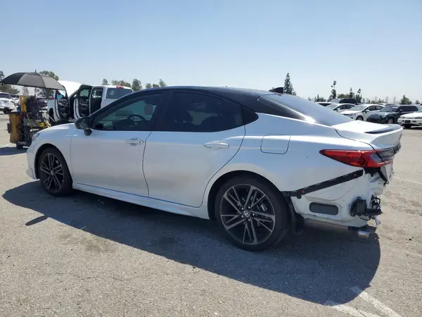 4T1DAACK9SU017307 2025 TOYOTA CAMRY - Image 2