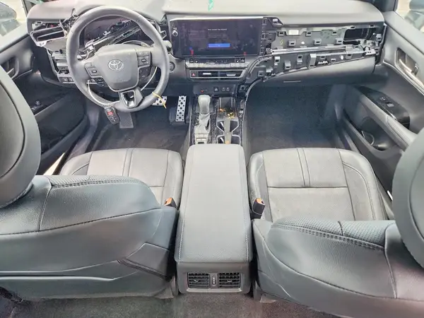 4T1DAACK9SU018912 2025 TOYOTA CAMRY - Image 8