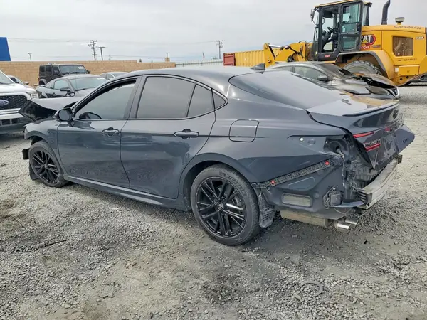 4T1DAACK9SU027965 2025 TOYOTA CAMRY - Image 2