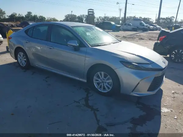 4T1DAACK9SU028548 2025 TOYOTA CAMRY - Image 1