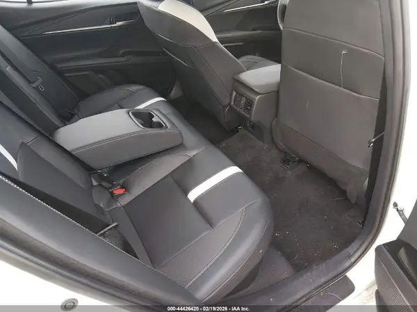 4T1DAACK9SU033216 2025 TOYOTA CAMRY - Image 8