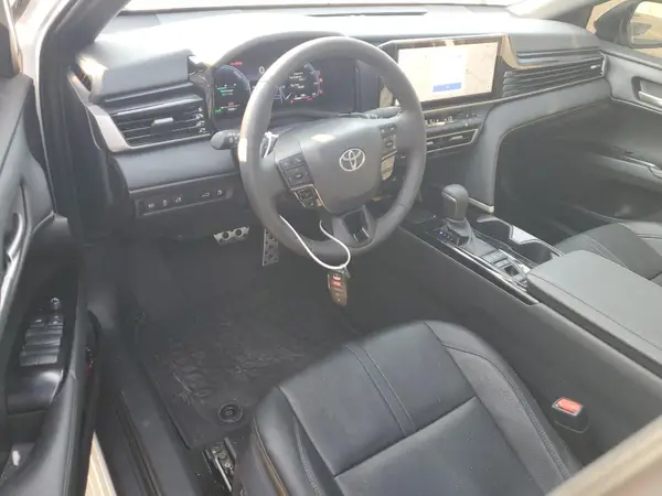 4T1DAACK9SU033846 2025 TOYOTA CAMRY - Image 8